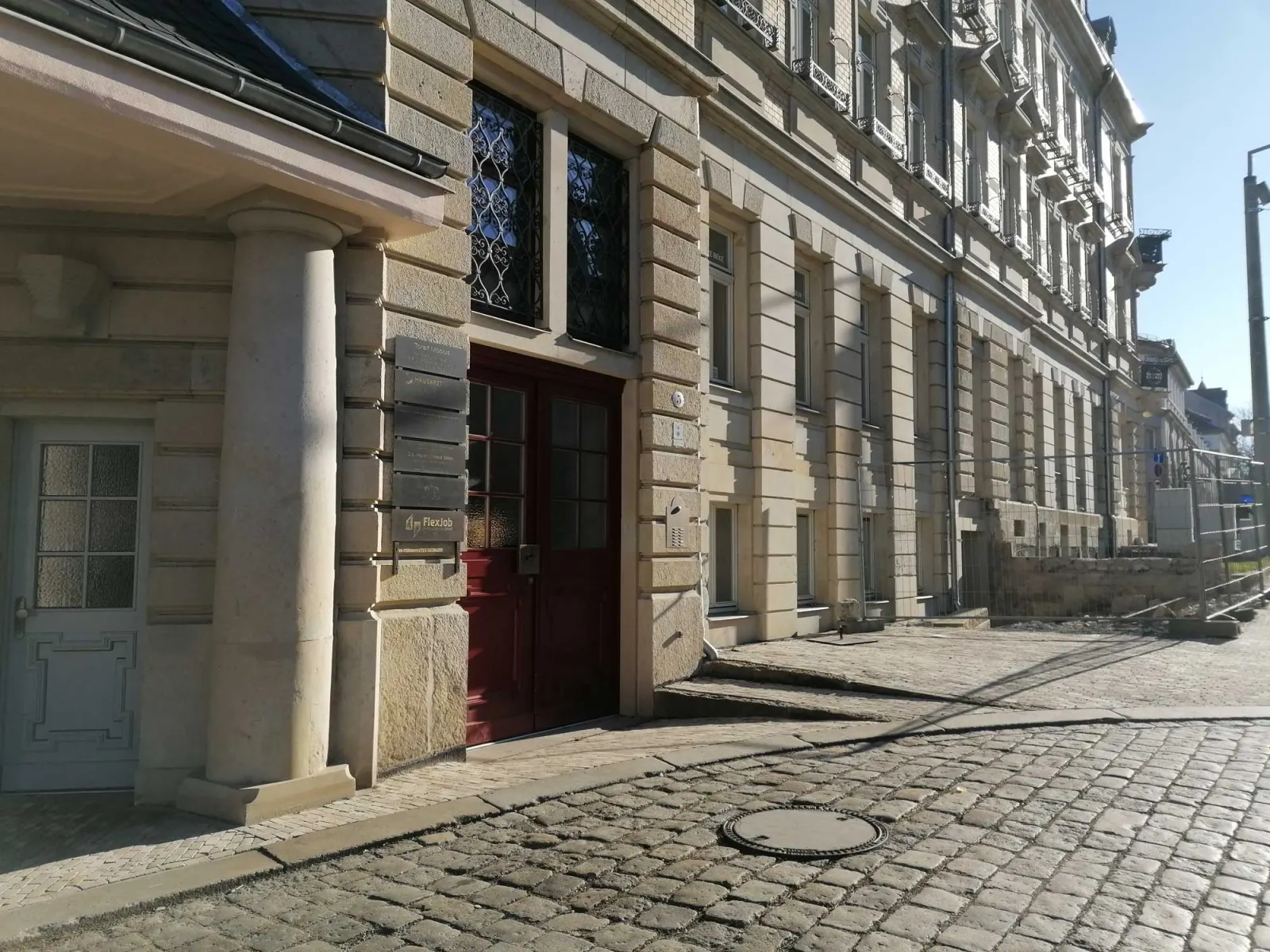 Eingang des Schlafstudios auf der Bautzner Landstraße in Dresden